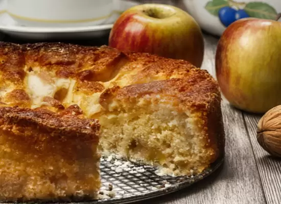 North Cork Creameries: a-taste-of-summer-apple-cake